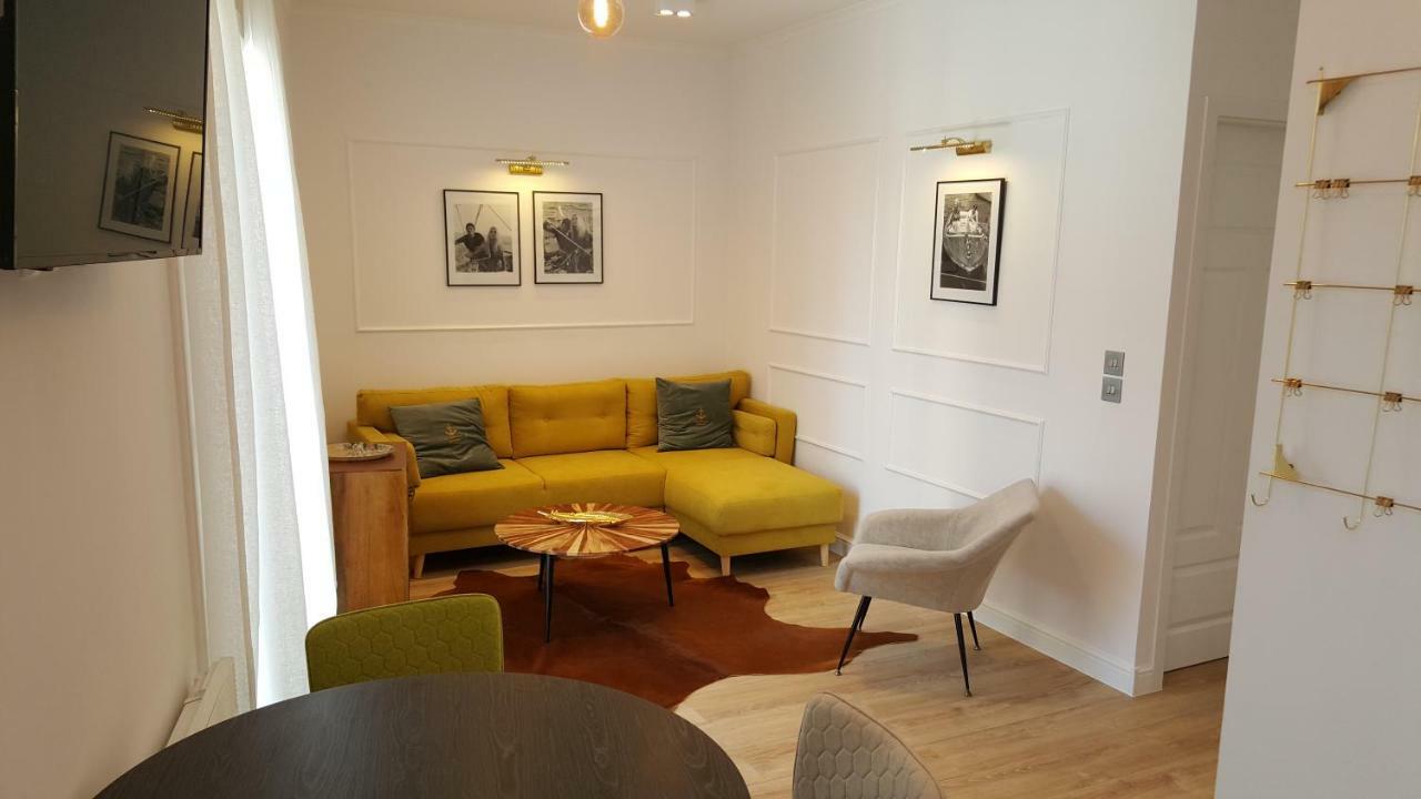 123 Sadi Carnot, Classe 2 Etoiles Saint-Raphaël Dış mekan fotoğraf