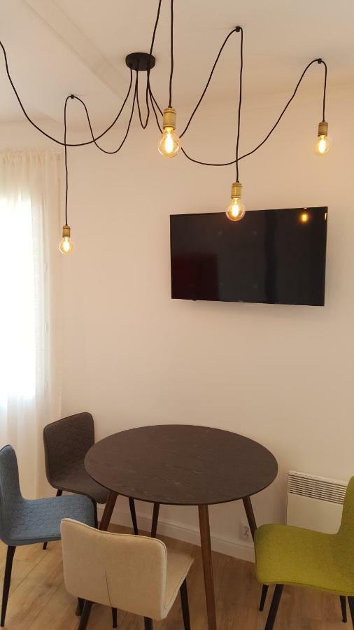 123 Sadi Carnot, Classe 2 Etoiles Saint-Raphaël Dış mekan fotoğraf
