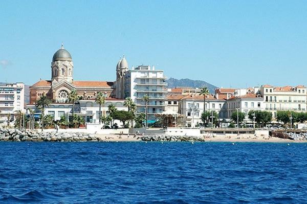 123 Sadi Carnot, Classe 2 Etoiles Saint-Raphaël Dış mekan fotoğraf